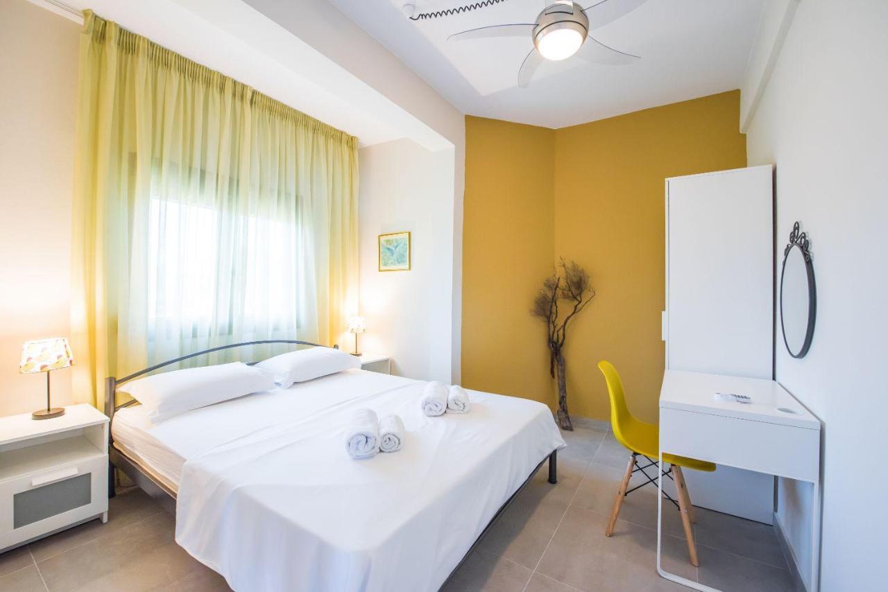 Nereus & Oceanus Beachfront Apartments, Lagonisi Beach #Feelslikehome Ormos Panagias Exterior foto