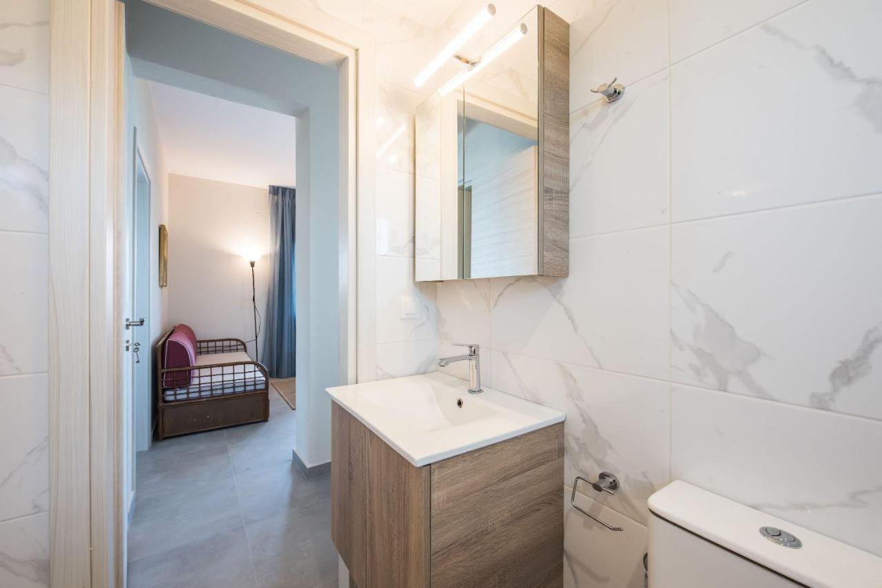 Nereus & Oceanus Beachfront Apartments, Lagonisi Beach #Feelslikehome Ormos Panagias Exterior foto